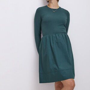 Reitmans long sleeve green dress